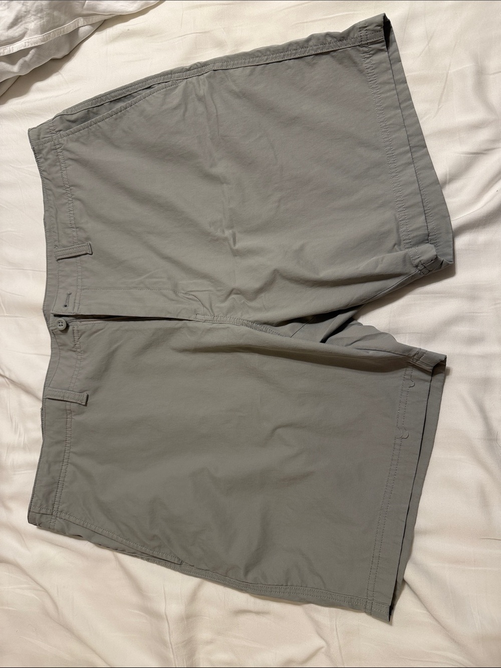 Duck Head Men's Gray Flat-Front Shorts